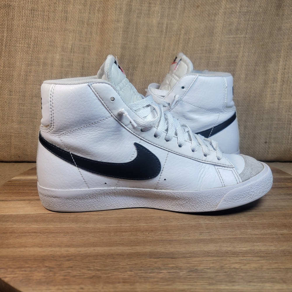 Nike Blazer Mid 77 Sneakers White Black Leather High Top Shoes Youth 4.5Y - Picture 6 of 8